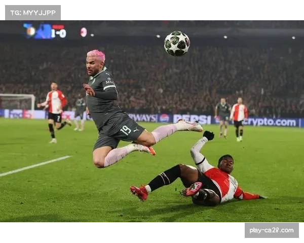 荷甲三强积分差距拉大 埃因霍温一骑绝尘冠军悬念提前减弱